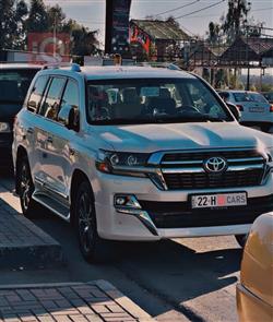 تويوتا لاندكروزر